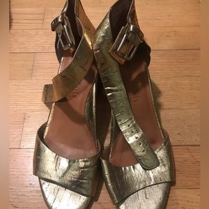 Kenneth Cole size 9 gentle souls block sandals